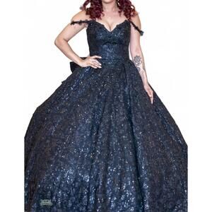 NEW GLS COLLECTIVE ebony sweetheart ball gown in black